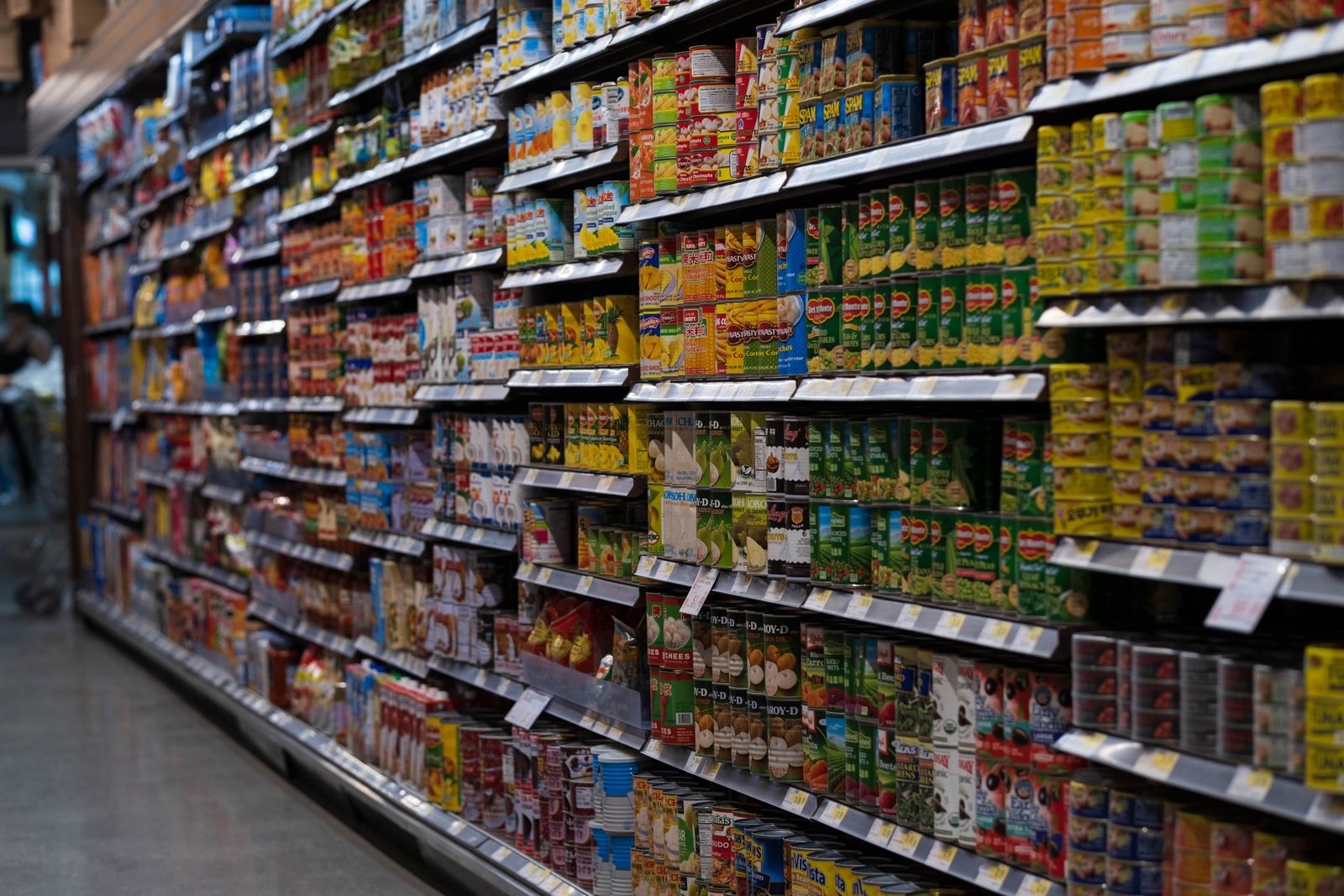 Walmart's digital price tags and the fear of surveillance pricing